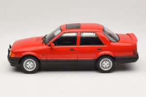Ford Orion Mk2 1600E Czerwony MCG 1:18 MCG18488 Metal — zdjęcie 3 z 6