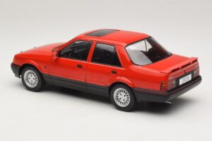 Ford Orion Mk2 1600E Czerwony MCG 1:18 MCG18488 Metal — zdjęcie 5 z 6