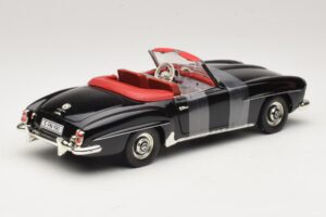 Mercedes 190 SL W121 Roadster Czarny ERTL 1:18 7464 Metal — zdjęcie 2 z 6