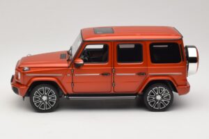 Mercedes G-Class W465 Copper Orange Matt Norev 1:18 183033 Metal — zdjęcie 3 z 6