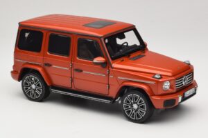Mercedes G-Class W465 Copper Orange Matt Norev 1:18 183033 Metal — zdjęcie 4 z 6