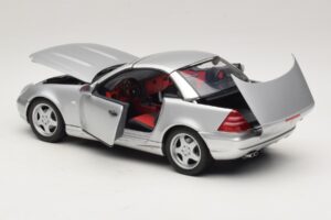 Mercedes SLK230 R170 AMG Roadster Srebrny UT Models 1:18 26152 Metal — zdjęcie 5 z 8