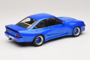 Opel Manta B Niebieski Metalik MCG 1:18 MCG18258 Metal — zdjęcie 2 z 6