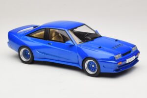 Opel Manta B Niebieski Metalik MCG 1:18 MCG18258 Metal — zdjęcie 4 z 6