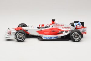 Panasonic Toyota Racing TF106 #11 J. Trulli 2006 Minichamps 1:18 AM59558L Metal — zdjęcie 3 z 7