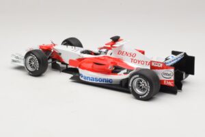 Panasonic Toyota Racing TF106 #11 J. Trulli 2006 Minichamps 1:18 AM59558L Metal — zdjęcie 5 z 7