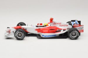 Panasonic Toyota Racing TF106 #12 R. Schumacher 2006 Minichamps 1:18 AM59557K Metal — zdjęcie 3 z 7