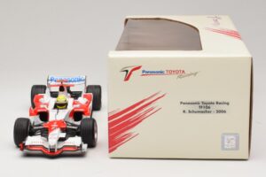 Panasonic Toyota Racing TF106 #12 R. Schumacher 2006 Minichamps 1:18 AM59557K Metal — zdjęcie 6 z 7