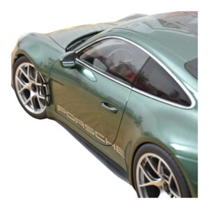 Porsche 911 992 S/T Malachite Green Metallic Norev 1:12 127552 Metal — zdjęcie 4 z 4