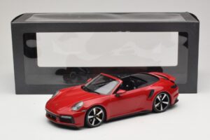 Porsche 911 992 Turbo S Kabriolet Ciemnoczerwony Minichamps 1:18 PORSCHE007 Metal — zdjęcie 6 z 6
