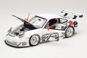 Porsche 911 996 GT3 RSR Biały 2005 Minichamps 1:18 WAP02160215 Metal — zdjęcie 2 z 8