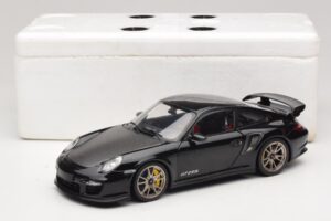 Porsche 911 997 GT2 RS Czarny Minichamps 1:18 100069401-O Metal — zdjęcie 8 z 8