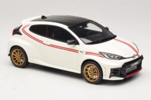 Toyota GR Yaris TGR Italy Edycja Limitowana Pure White Otto 1:18 OT1183 Żywica — zdjęcie 4 z 6