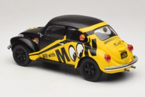 Volkswagen Beetle 1303 Go with Moon Solido 1:18 S1800519 Metal — zdjęcie 7 z 8