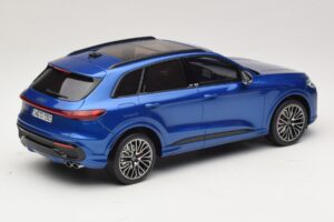 Audi SQ5 FY TFSI Ultra Niebieski Otto 1:18 OT1281 Żywica — zdjęcie 2 z 6