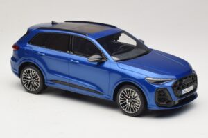 Audi SQ5 FY TFSI Ultra Niebieski Otto 1:18 OT1281 Żywica — zdjęcie 4 z 6