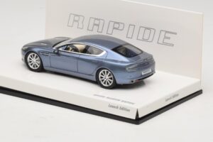 Aston Martin Rapide Niebieski Metalik Minichamps 1:43 437137903 Metal — zdjęcie 3 z 5