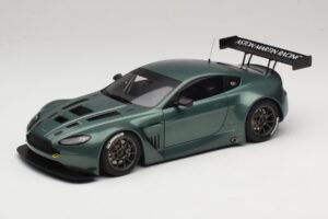 Aston Martin V12 Vantage GT3 Zielony AUTOart 1:18 81306 Metal