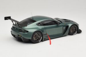 Aston Martin V12 Vantage GT3 Zielony AUTOart 1:18 81306 Metal — zdjęcie 2 z 6