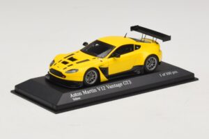 Aston Martin V12 Vantage GT3 Żółty Minichamps 1:43 437121391 Metal — zdjęcie 2 z 4