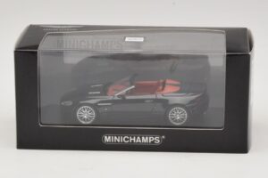 Aston Martin V8 Vantage Roadster Czarny Metalik Minichamps 1:43 400137431 Metal — zdjęcie 4 z 4