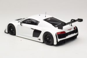 Audi R8 LMS Ultra Biały 2015 Minichamps 1:18 153151100 Metal — zdjęcie 5 z 6