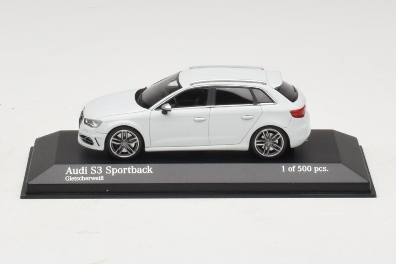 Audi S3 8V Sportback Biały Minichamps 1:43 437013010 Metal