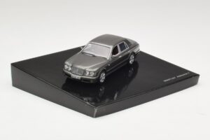 Bentley Arnage T Cypress Grey Minichamps 1:43 BL386 Metal — zdjęcie 2 z 4