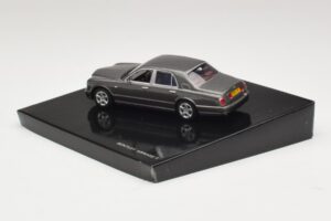 Bentley Arnage T Cypress Grey Minichamps 1:43 BL386 Metal — zdjęcie 3 z 4