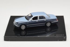 Bentley Arnage R Fountain Meteor Minichamps 1:43 Bentley Arnage R Fountain Meteor Minichamps 1:43 BL385 Metal