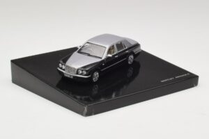Bentley Arnage R Srebrny Minichamps 1:43 BL387 Metal — zdjęcie 2 z 4