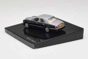 Bentley Arnage R Srebrny Minichamps 1:43 BL387 Metal — zdjęcie 3 z 4