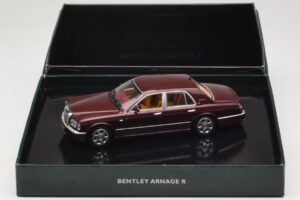Bentley Arnage R Sunset Red Minichamps 1:43 BL330 Metal — zdjęcie 4 z 4