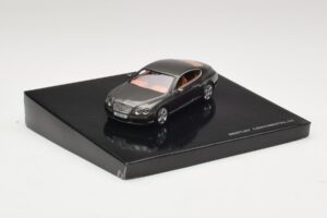 Bentley Continental GT Cypress Green Minichamps 1:43 BL312 Metal — zdjęcie 2 z 4