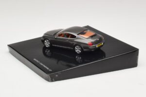 Bentley Continental GT Cypress Green Minichamps 1:43 BL312 Metal — zdjęcie 3 z 4