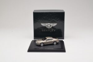 Bentley Continental GT Light Bronze Metallic Minichamps 1:43 BL834 Metal — zdjęcie 3 z 4