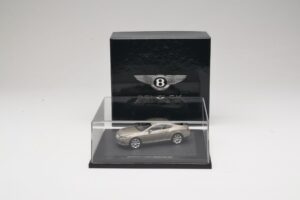 Bentley Continental GT Light Bronze Metallic Minichamps 1:43 BL834 Metal — zdjęcie 4 z 4