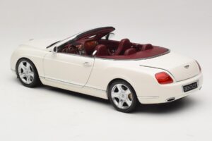 Bentley Continental GTC Biały Pudełko Zamienne Minichamps 1:18 100139032-R1 Metal — zdjęcie 7 z 8