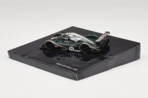 Bentley EXP Speed 8 LMP900 #8 A. Wallace / B. Leitzinger 24 Hours of Le Mans 2002 Minichamps 1:43 403021308 Metal — zdjęcie 3 z 4