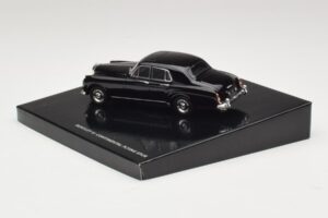 Bentley S1 Continental Flying Spur Czarny Minichamps 1:43 BL468 Metal — zdjęcie 3 z 4