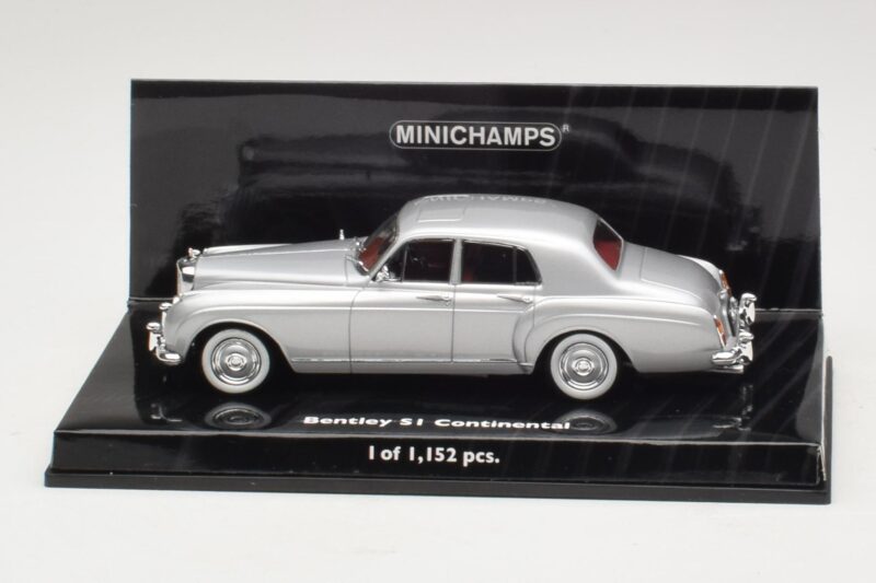 Bentley S1 Continental Srebrny Minichamps 1:43 436139552 Metal