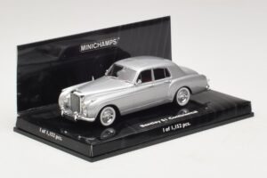 Bentley S1 Continental Srebrny Minichamps 1:43 436139552 Metal — zdjęcie 2 z 4