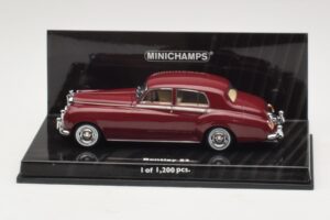 Bentley S2 Standard Saloon Czerwony Minichamps 1:43 Bentley S2 Standard Saloon Czerwony Minichamps 1:43 436139951-O1 Metal