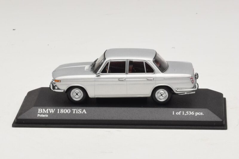 BMW 1800 TI/SA Srebrny Minichamps 1:43 BMW 1800 TI/SA Srebrny Minichamps 1:43 400025100 Metal