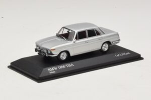BMW 1800 TI/SA Srebrny Minichamps 1:43 400025100 Metal — zdjęcie 2 z 4