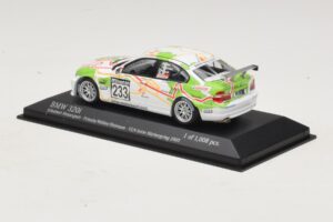 BMW 320i E46 #233 A. Priaulx / J. Muller Schubert Motorsport VLN Nurburgring 2005 Minichamps 1:43 400052433 Metal — zdjęcie 3 z 4
