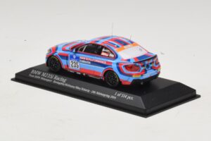 BMW M235i Team BMW Motorsport #235 Bovigdon 24 Hours of Nurburgring 2014 Minichamps 1:43 437142435 Metal — zdjęcie 3 z 4