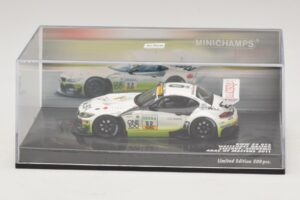 BMW Z4 GT3 Westcoast Racing #52 F. Lestrup ADAC GT Masters 2011 Minichamps 1:43 437112952 Metal — zdjęcie 4 z 5