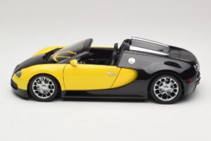 Bugatti Veyron Grand Sport Black Lemon Minichamps 1:18 100110831 Metal — zdjęcie 4 z 8