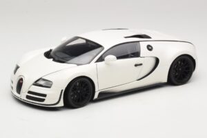 Bugatti Veyron Super Sport Biały Minichamps 1:18 100110844 Metal